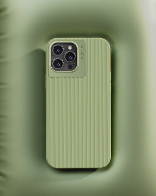 NudientBoldColourfulSmartPhoneCasesProtectioncase-iphone13-TangarineOrange