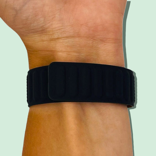 black-garmin-approach-s42-watch-straps-nz-magnetic-silicone-watch-bands-aus