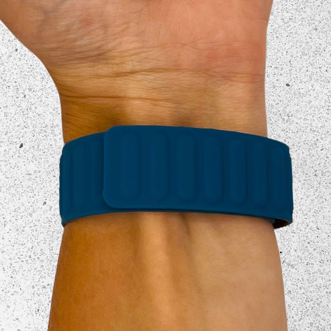 blue-huawei-watch-2-pro-watch-straps-nz-magnetic-silicone-watch-bands-aus